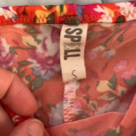 Spell revolver intimates set S preowned - Picture 5 of 16